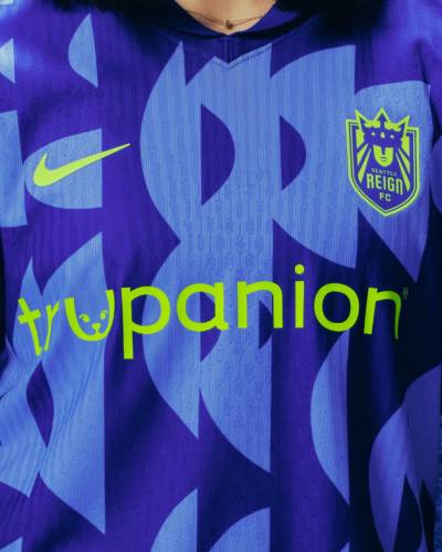 seattle_reign_2026_nike_third_kit_d.jpg