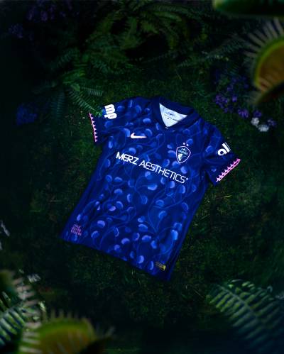 north_carolina_courage_2026_nike_away_kit_c.jpg