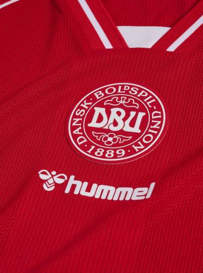 denmark_2026_hummel_home_kit_e1.jpeg