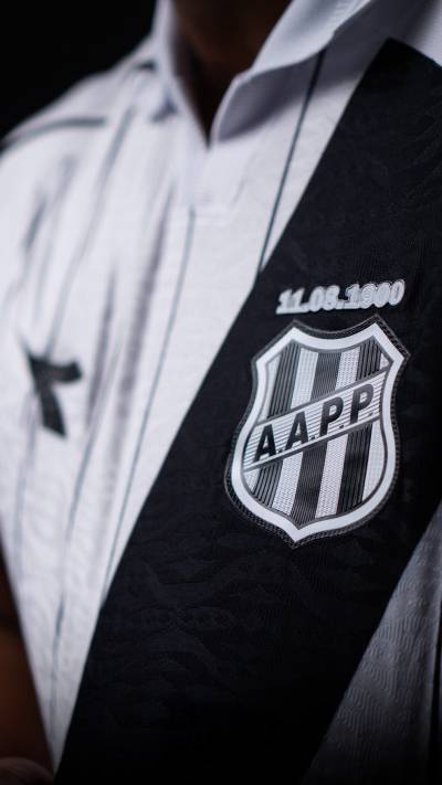 ponte_preta_2026_diadora_home_kit_c.jpg
