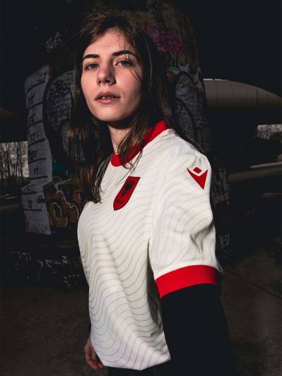 albania_2026_27_macron_away_kit_3.jpg