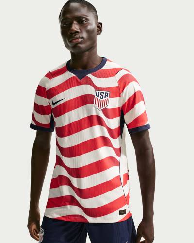 united_states_2026_nike_home_kit_1.jpeg