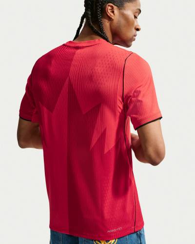 canada_2026_nike_home_kit_2.jpeg