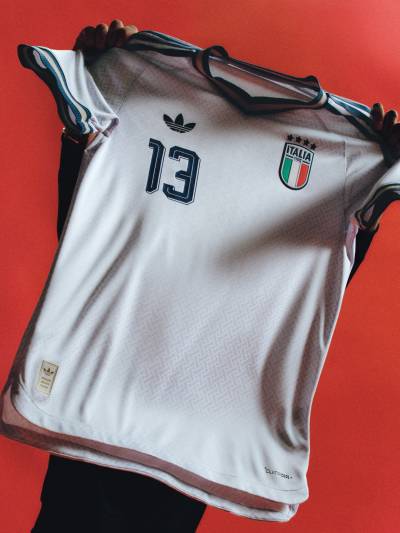 italy_2026_adidas_away_kit_e.jpeg