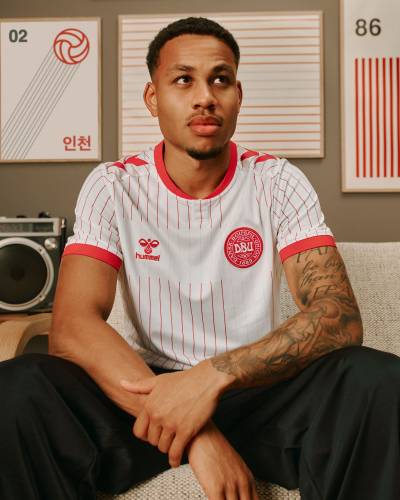 denmark_2026_hummel_away_kit_b.jpg