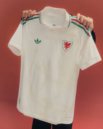 wales_2026_adidas_away_kit_c.jpg