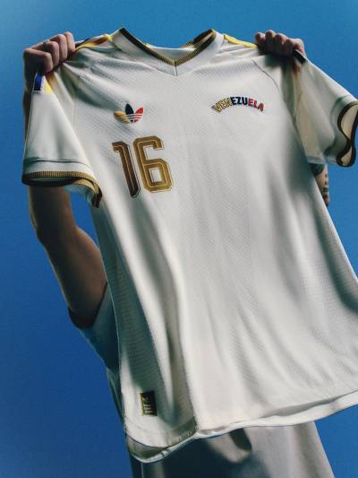 venezuela_2026_adidas_away_kit_4.jpeg
