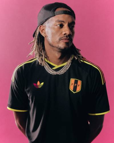 peru_2026_adidas_away_kit_b.jpeg