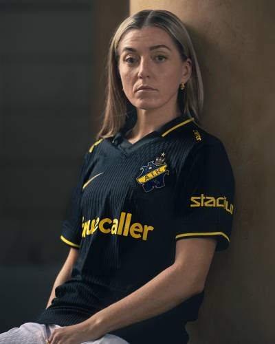 aik_fotboll_2026_nike_home_kit_c.jpg