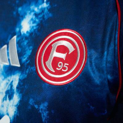 fortuna_dusseldorf_2026_adidas_dusseldorf_am_rhein_jersey_e.jpg