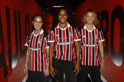 sao_paulo_2026_new_balance_away_kit_b.jpg