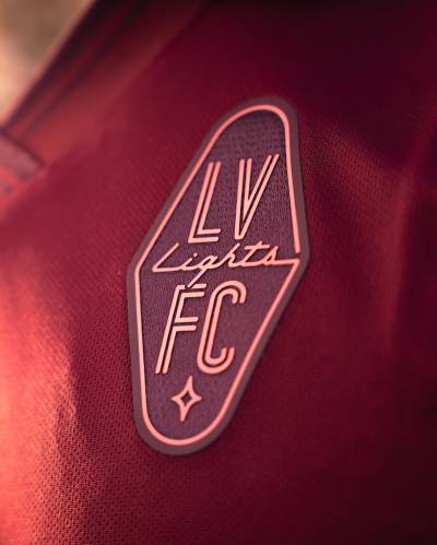 las_vegas_lights_2026_joma_third_kit_c.jpg