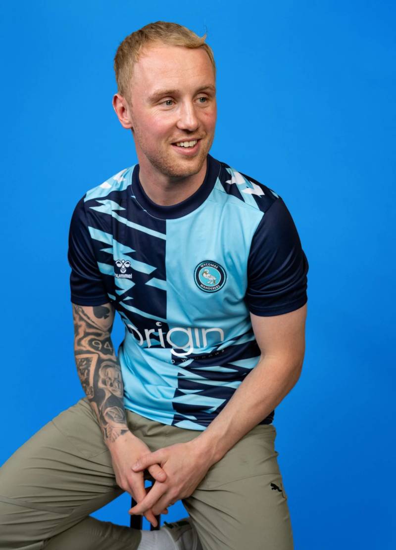 wycombe_wanderers_2026_27_hummel_home_kit_a.jpg