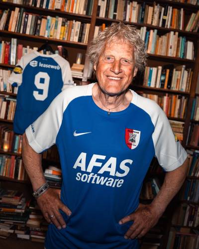 az_alkmaar_26_27_nike_away_kit_e.jpg