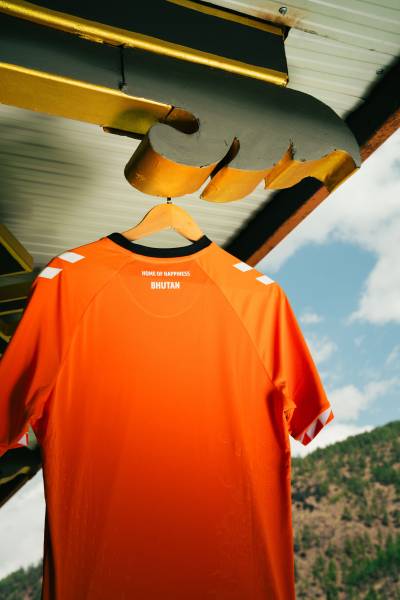 bhutan_2026_hummel_home_kit_d.jpg