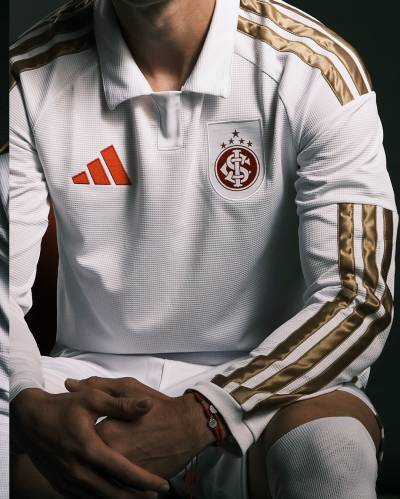 internacional_2026_adidas_away_kit_b.jpg