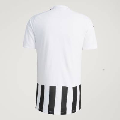 juventus_26_27_adidas_home_kit_06.jpg