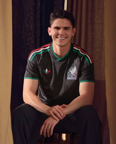 mexico_26_27_adidas_third_kit_1.jpg