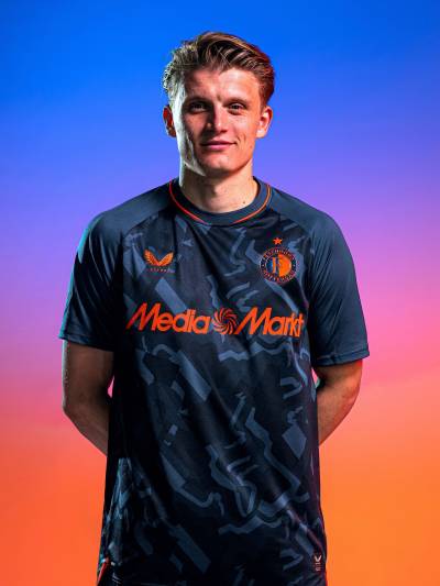 feyenoord_26_27_castore_third_kit_b.jpg