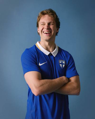 finland_2026_nike_away_kit_f.jpg