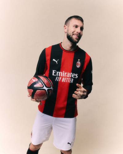 ac_milan_26_27_puma_home_kit_1.jpg