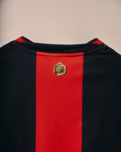 ac_milan_26_27_puma_home_kit_4.jpg