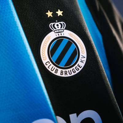 club_brugge_26_27_castore_home_kit_c1.jpg