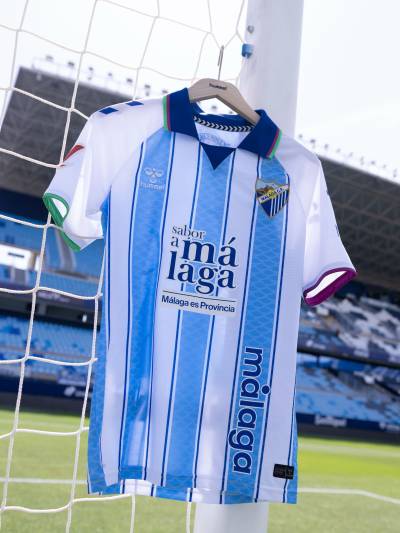 malaga_26_27_hummel_home_kit_a.jpg