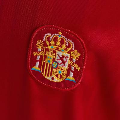 spain_1994_home_reissue_jersey_e.jpg