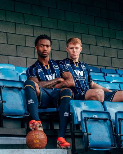 millwall_26_27_errea_home_kit_a.jpg
