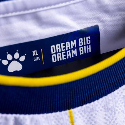 bosnia_and_herzegovina_2026_kelme_away_kit_g.jpg