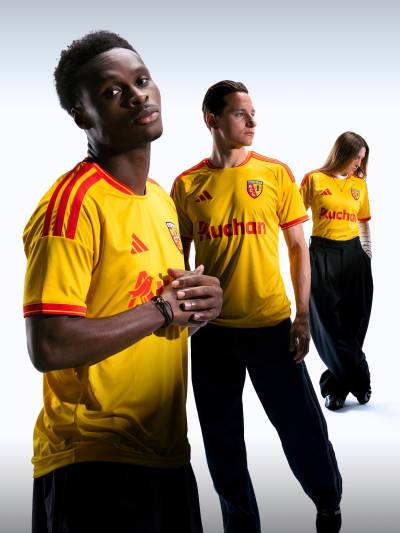 racing_lens_26_27_adidas_home_kit_b.jpg