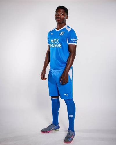 peterborough_united_26_27_puma_home_kit_f.jpg