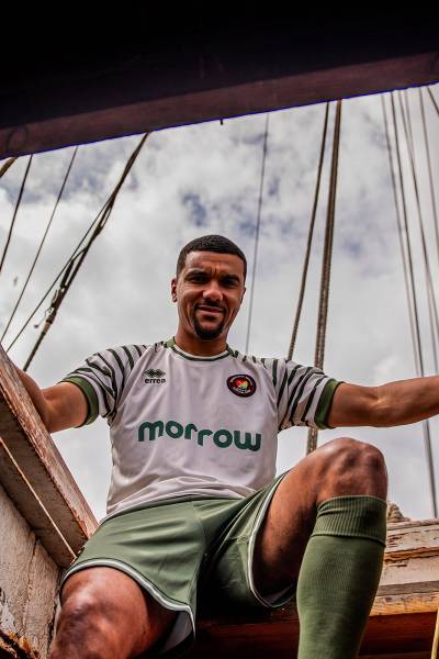 ebbsfleet_united_26_27_errea_away_kit_f.jpg