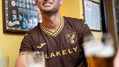 norwich_city_26_27_joma_membership_jersey_b11.jpg