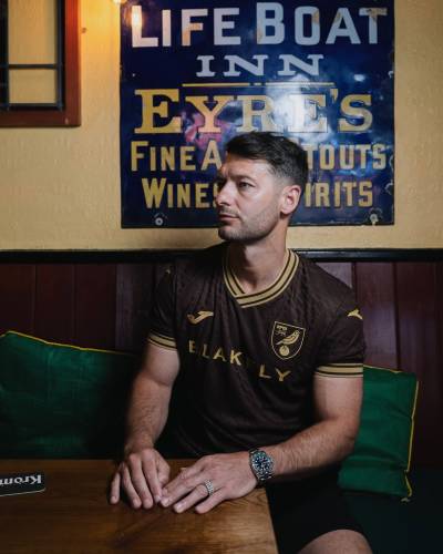 norwich_city_26_27_joma_membership_jersey_d.jpg