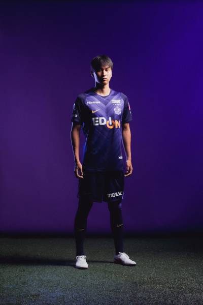 sanfrecce_hiroshima_2026_27_nike_home_kit_d.jpg
