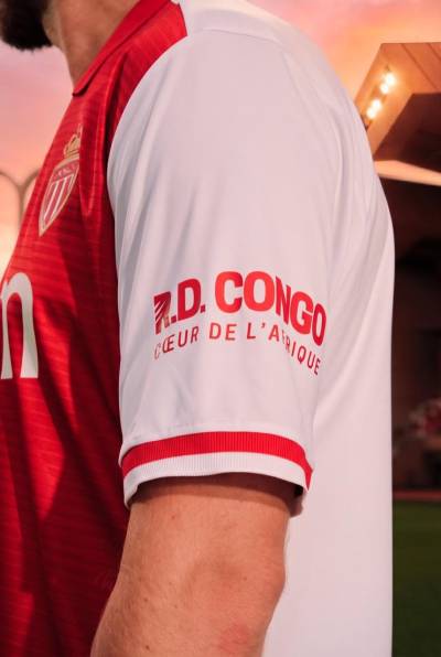as_monaco_26_27_mizuno_home_kit_f.jpg