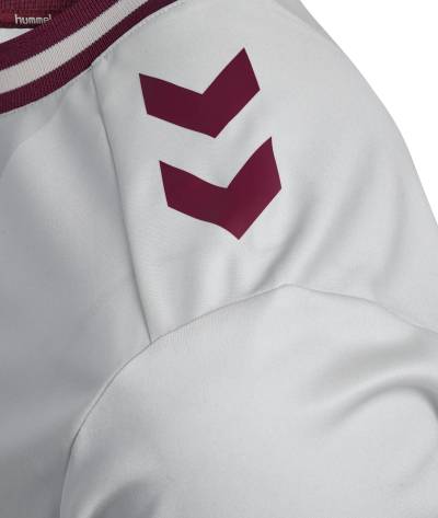 heart_of_midlothian_26_27_hummel_away_kit_e2.jpg