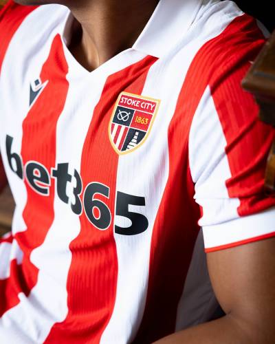 stoke_city_26_27_macron_home_kit_b.jpeg