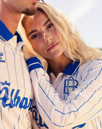 odense_boldklub_26_27_hummel_warm_up_shirt_3.jpg