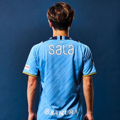 jubilo_iwata_26_27_admiral_home_kit_b2.jpg