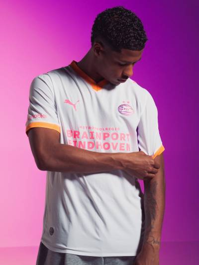 psv_26_27_puma_away_kit_d.jpg