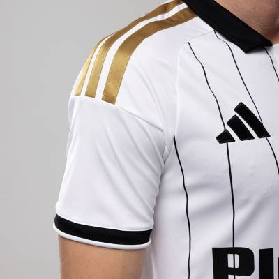 legia_warsaw_26_27_adidas_home_kit_6.jpg
