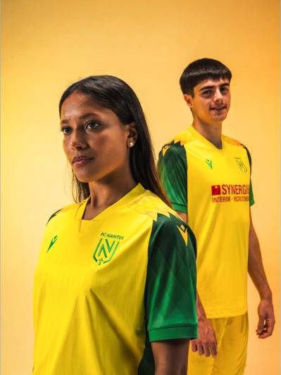 fc_nantes_26_27_macron_home_kit_a01.jpg