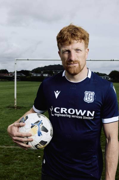 dundee_fc_26_27_macron_home_kit_2.jpg