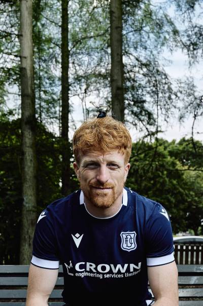 dundee_fc_26_27_macron_home_kit_4.jpg