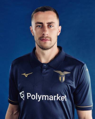 lazio_26_27_mizuno_third_kit_a.jpeg
