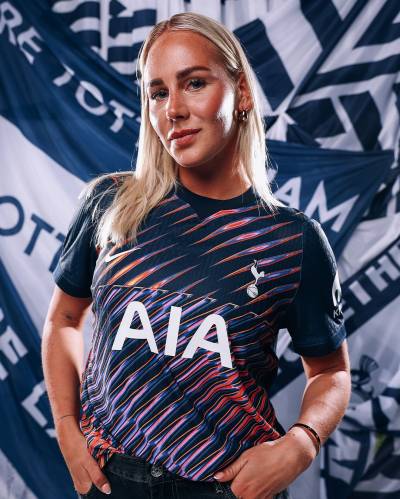 tottenham_hotspur_26_27_nike_away_kit_a.jpg