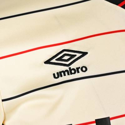 ipswich_town_26_27_umbro_away_kit_e.jpg